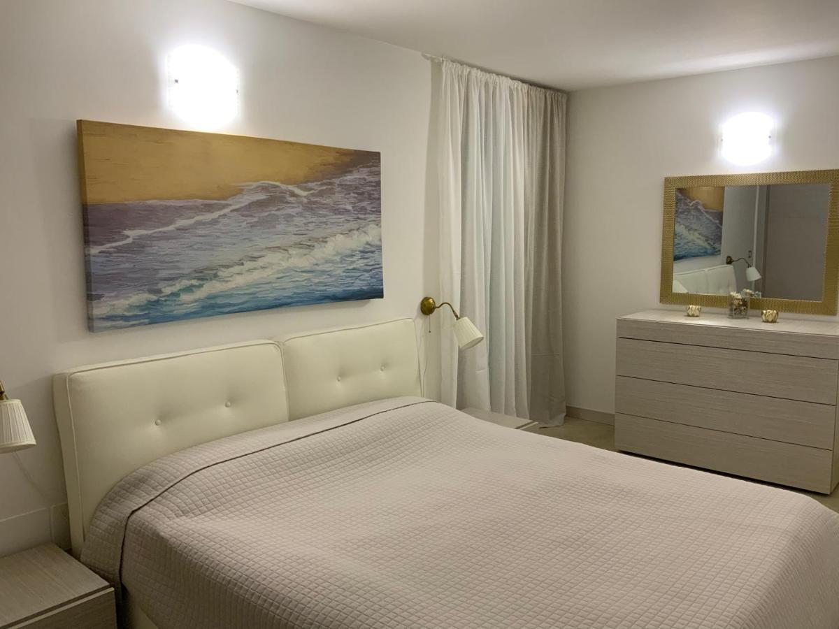 King' S Apartment Sirmione Kültér fotó